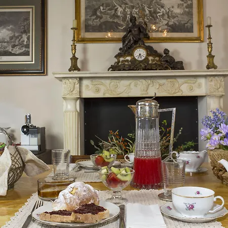 La Dimora Dei Monaci Alojamento de Acomodação e Pequeno-almoço Siena