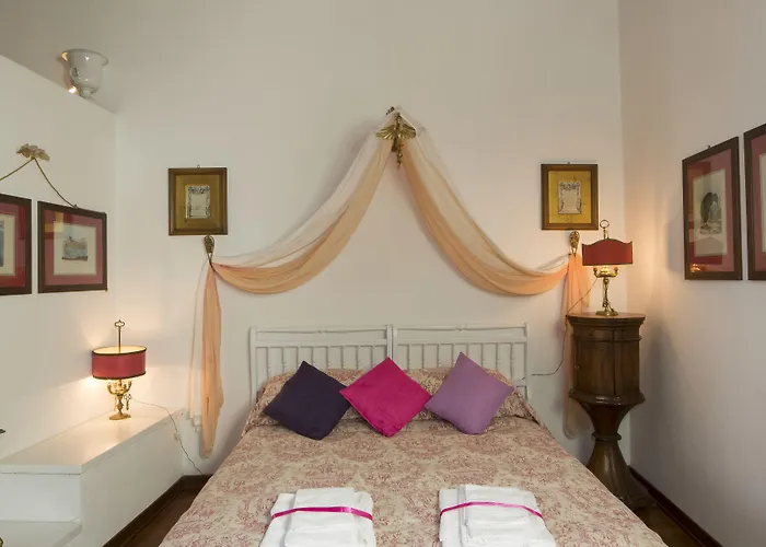 La Dimora Dei Monaci Oda ve Kahvaltı Siena