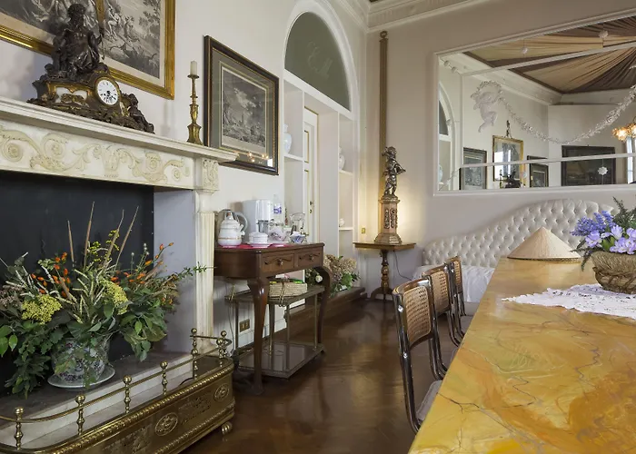 戴梦纳琪拉迪穆拉酒店 锡耶纳