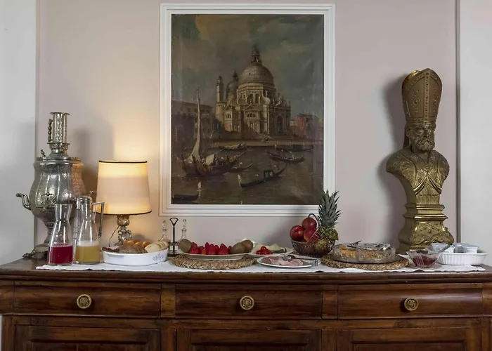 戴梦纳琪拉迪穆拉酒店 3*