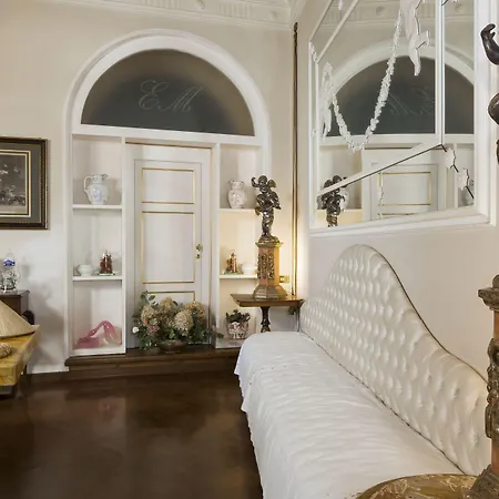 Bed & Breakfast La Dimora Dei Monaci Siena